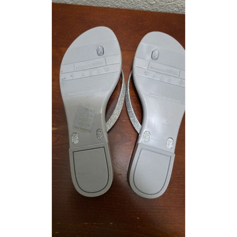 Melissa Women's Silver Glitter Strap Thong Flip Flops Sandals Size 6‎